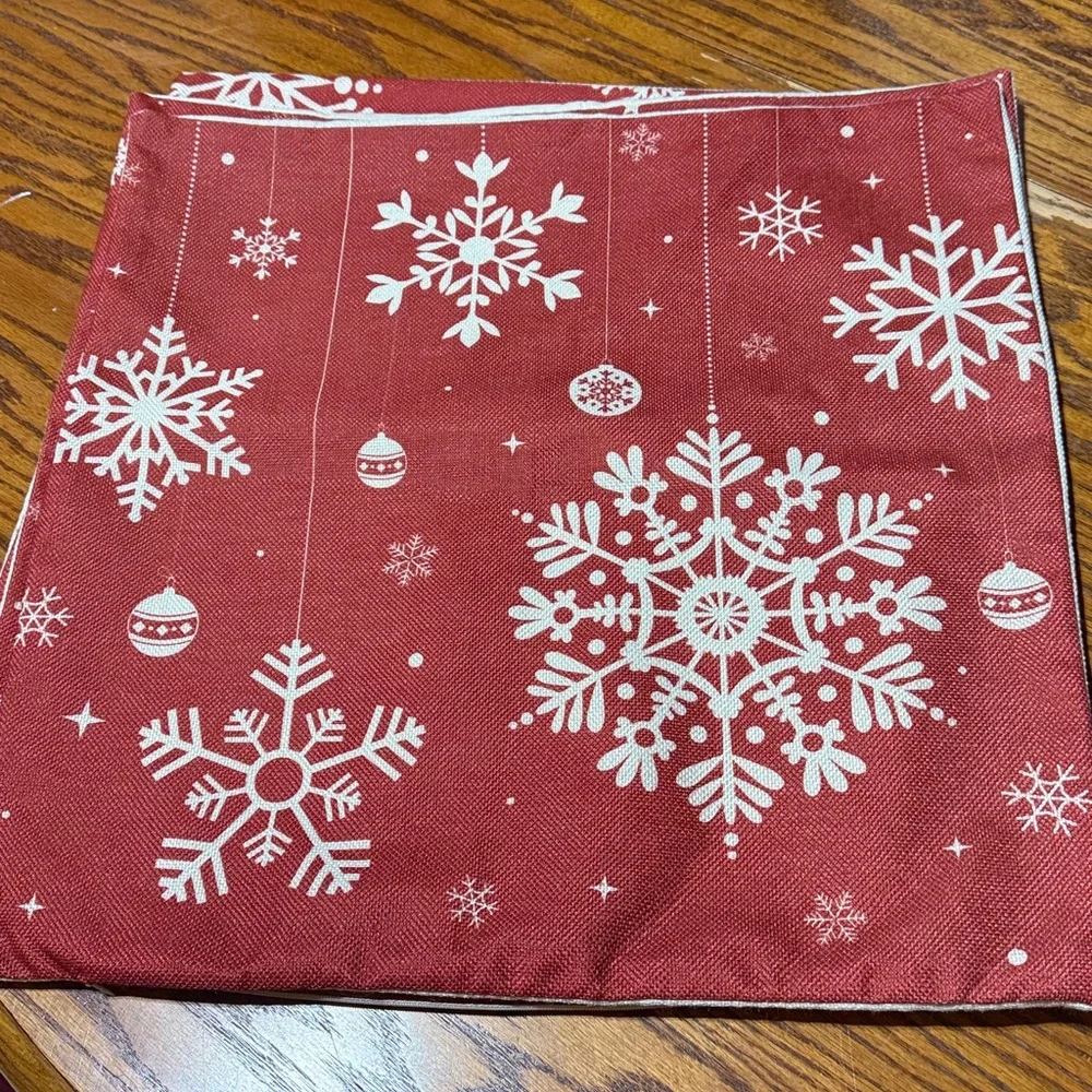 Red Holiday Pillow Covers